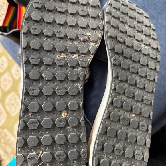 KangaROOSOriginals with Pocket--From Germany - Picture 3 of 4